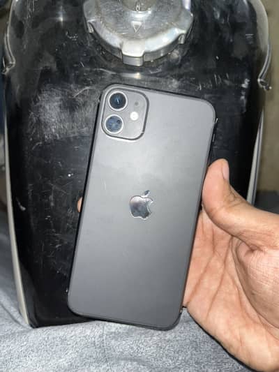 Apple iPhone 11 factory lock 64gb
