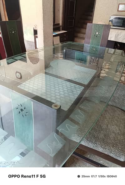 Dinning table with chairs