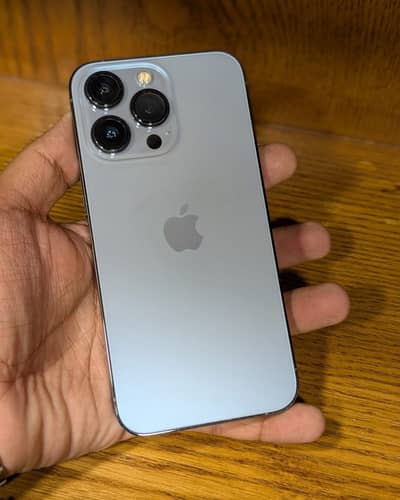Apple iPhone 13 Pro