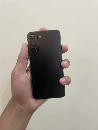 Samsung Mobile S22 8/256 GB 9/10 condition
