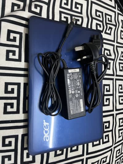 Acer Aspire 1410 - Mini Laptop / Netbook for Sale