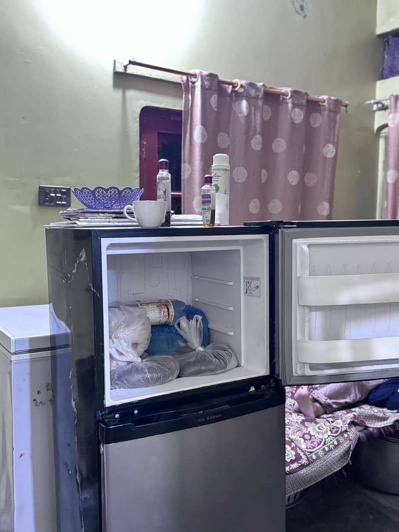 Orient fridge 1
