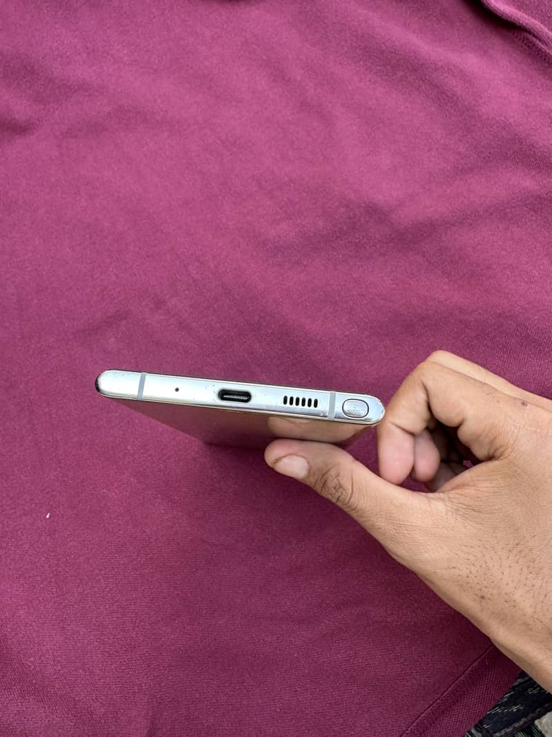Samsung Mobile Note 10 Plus 6
