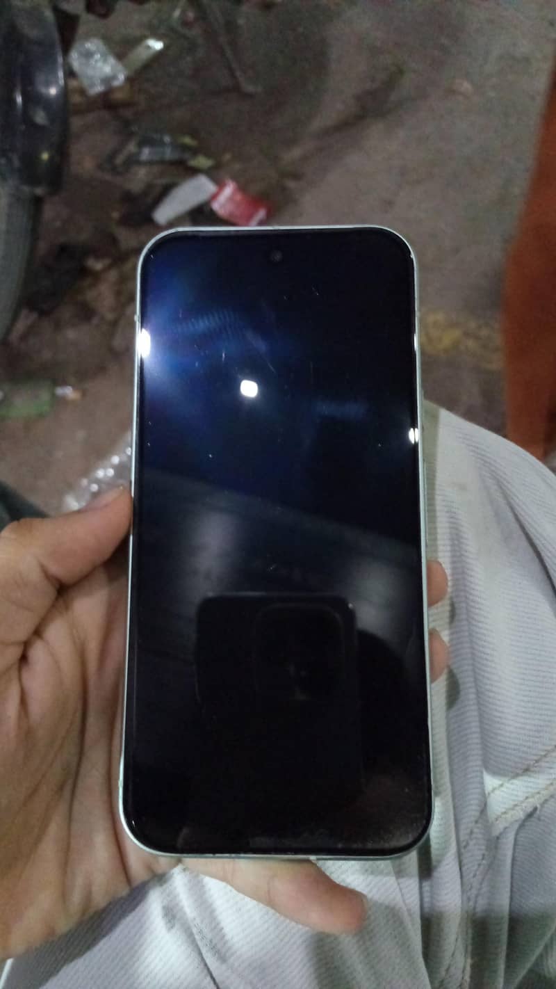 Google pixel 9 4