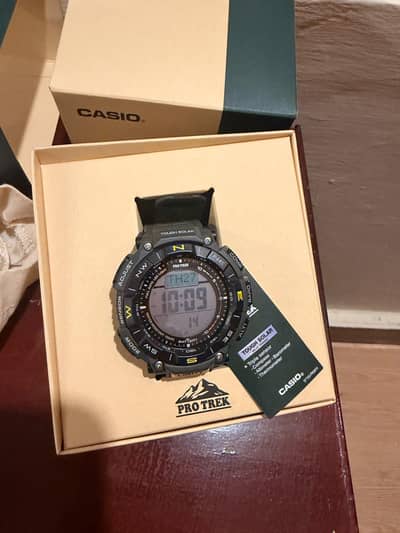 Casio Pro Trek Brand New Un used
