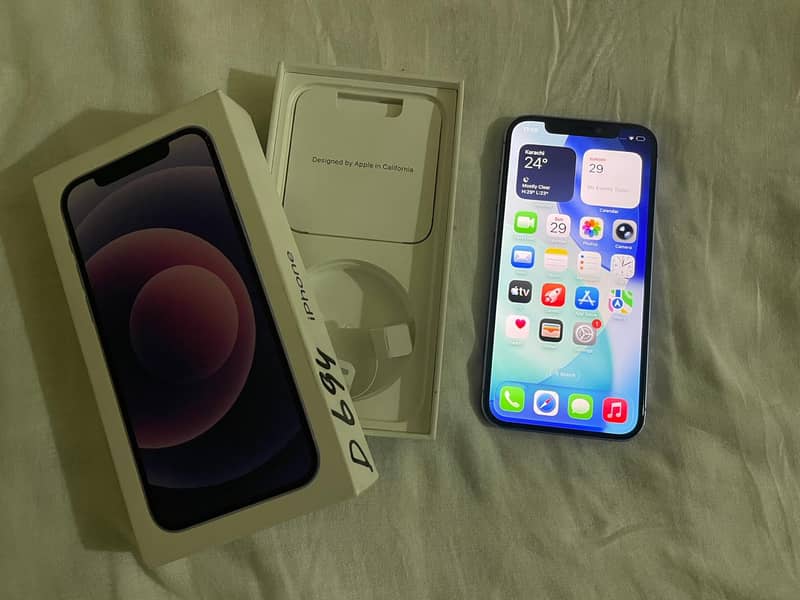 Apple iPhone 12 5