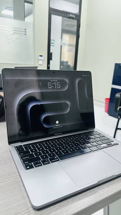 Macbook m1 pro 8/256