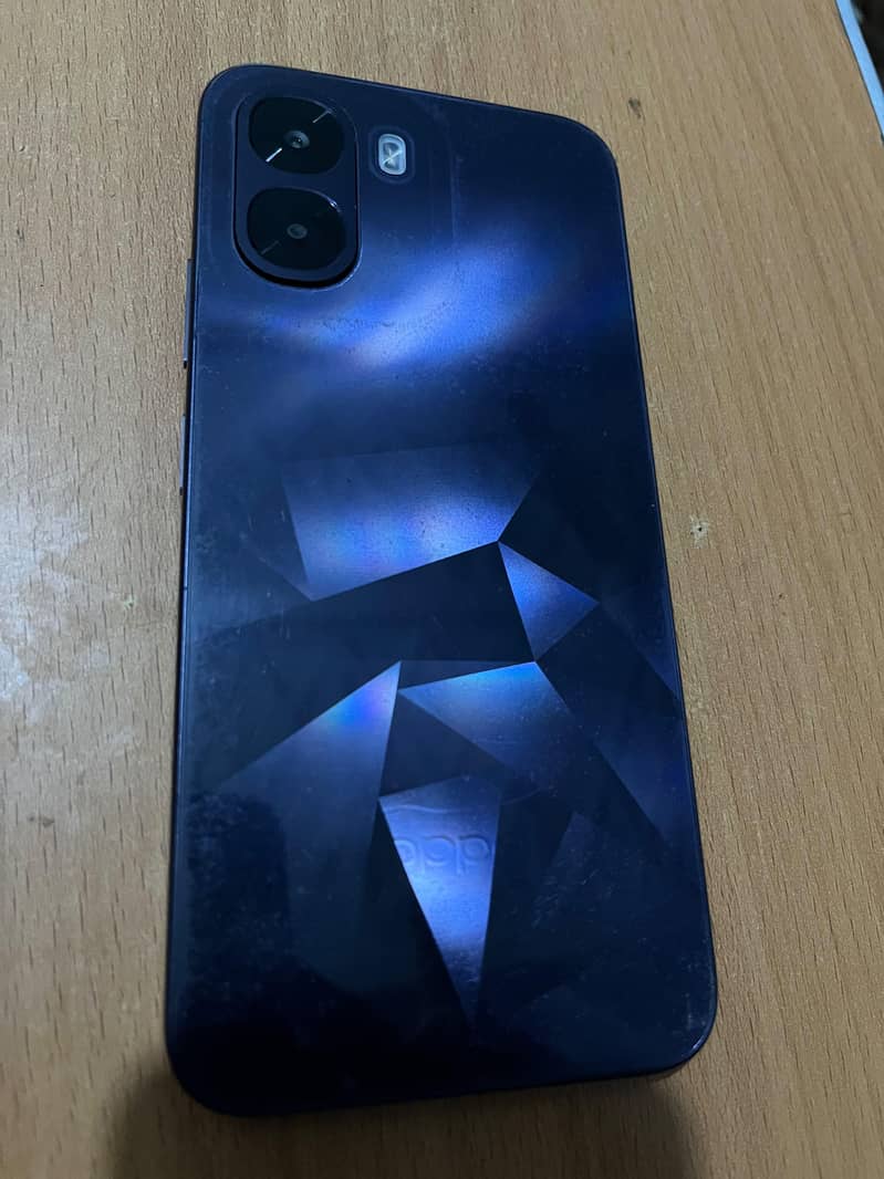 OPPO A6k 1