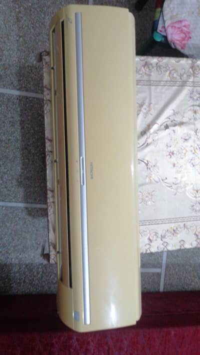 Hitachi 2 ton non inverter Ac