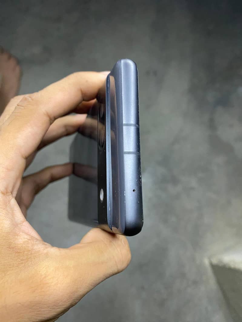 Google Pixel 7a 2