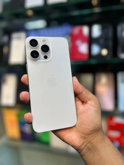 Apple iPhone 15 Pro Max