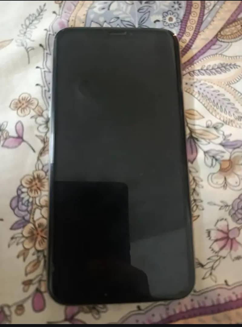 Apple iPhone X 0