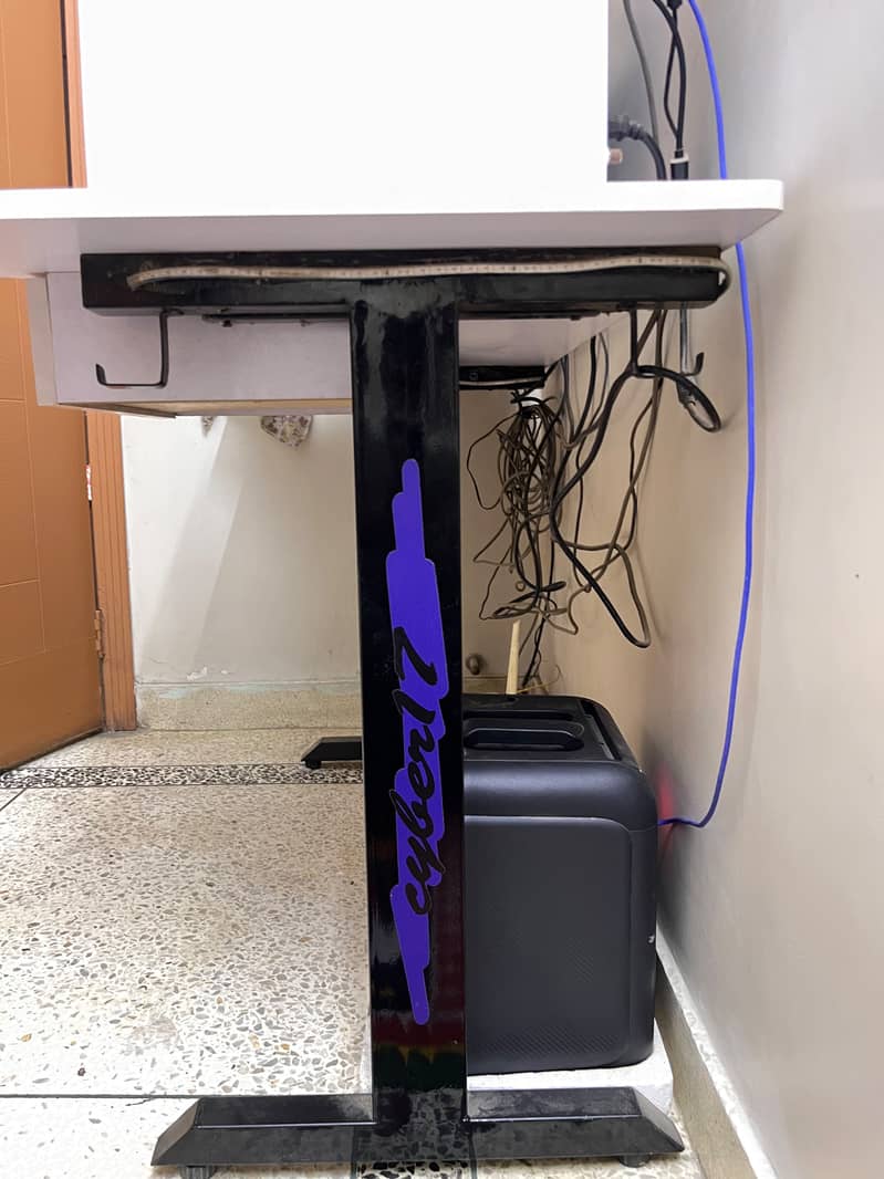 Pc and complete setup 8