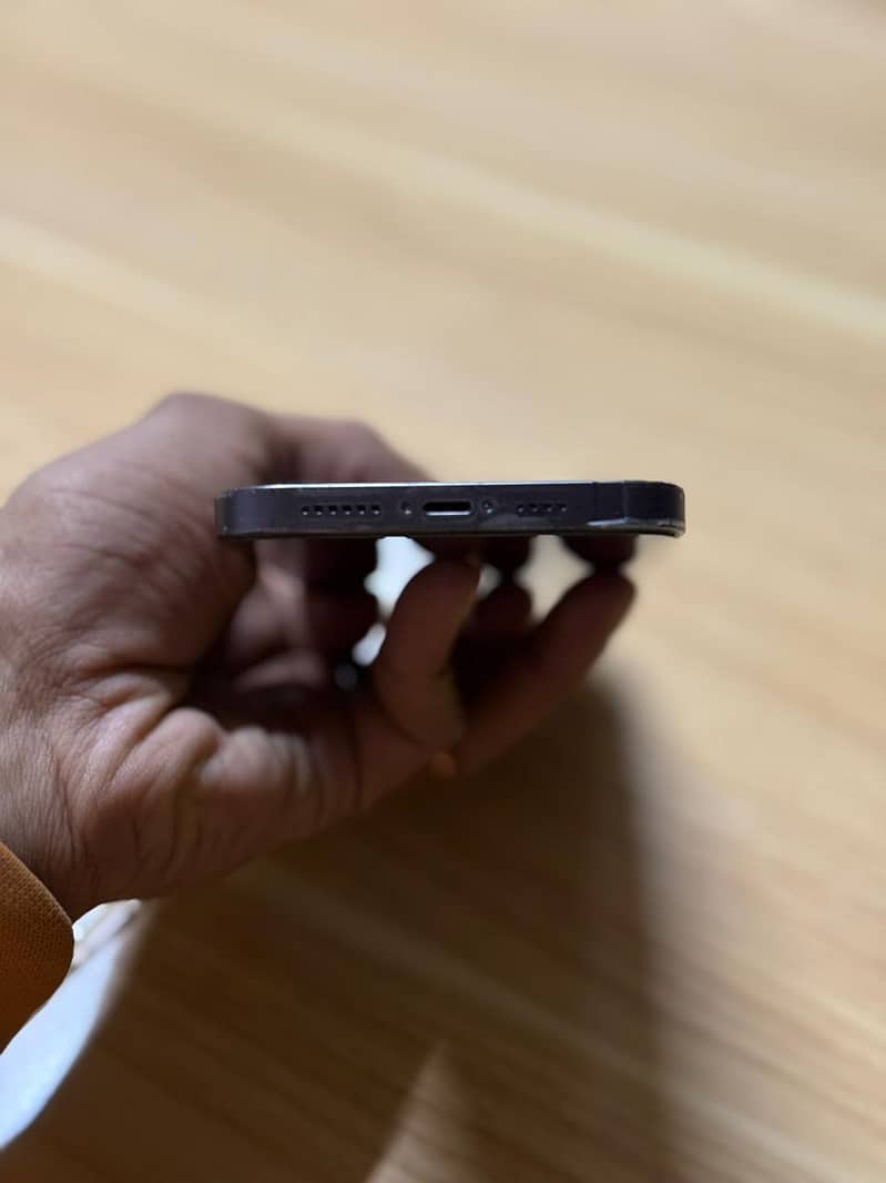 iphone 14 pro Max 3
