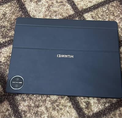 huawei matepad pro 12.2 inch with touchpad keyboard