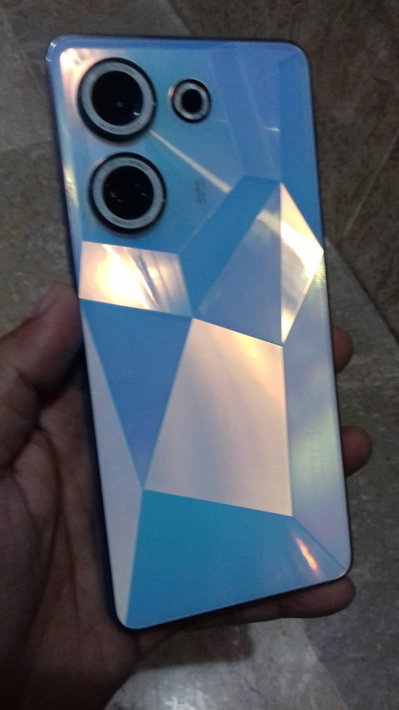 Tecno CAMON 20 3
