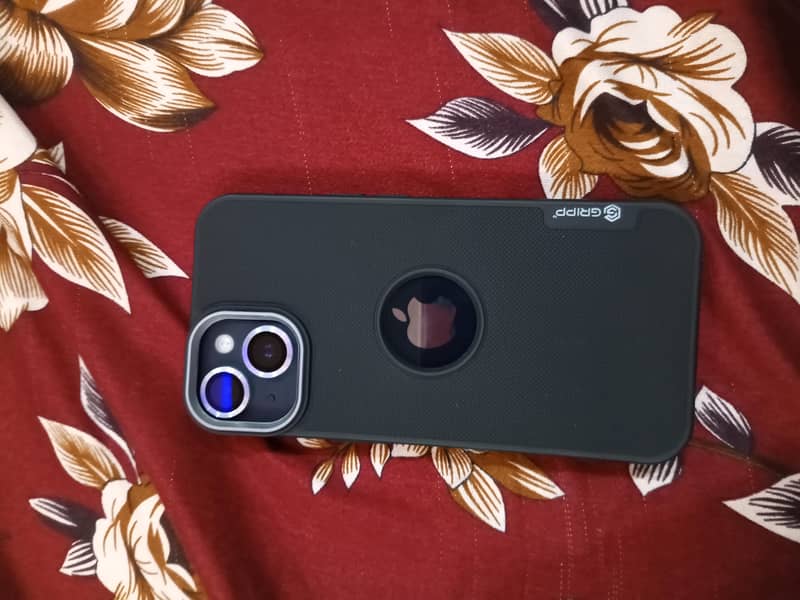 Apple iPhone 14 3