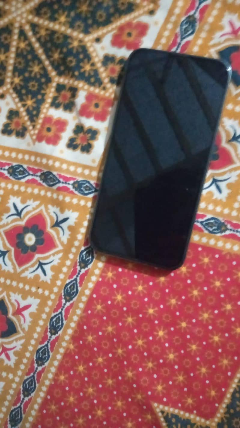 Apple iPhone 13 Pro 2