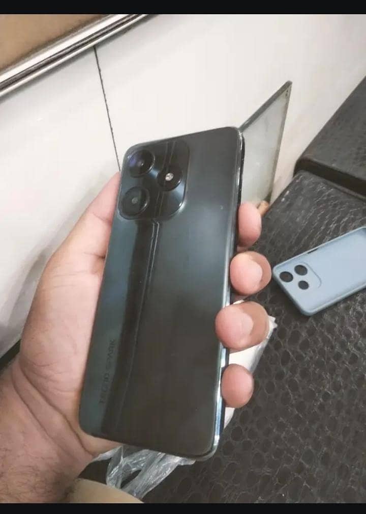 Tecno Spark 10C 1