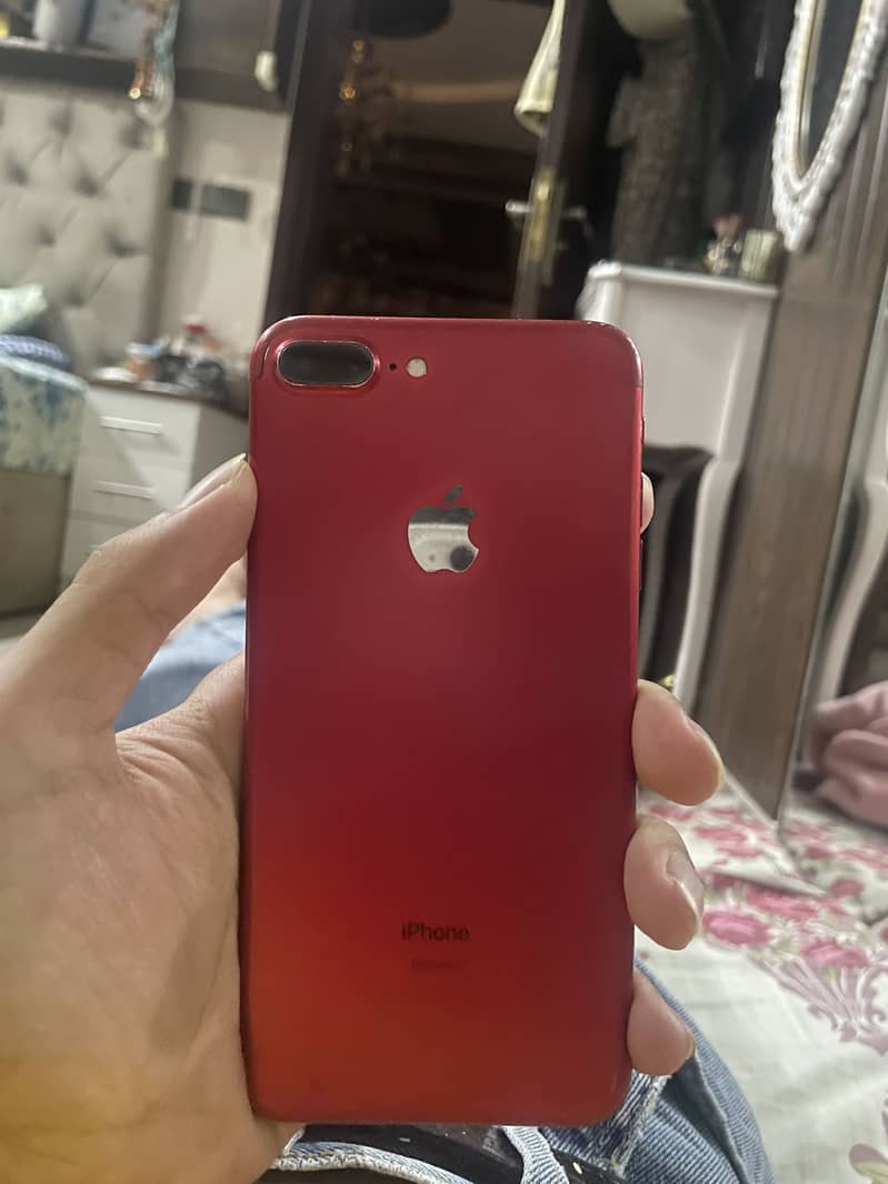 Apple iPhone 7 Plus 4
