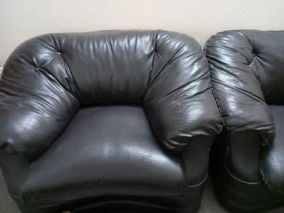 7 Seater Black Leather Sofa Set – Urgent Sale