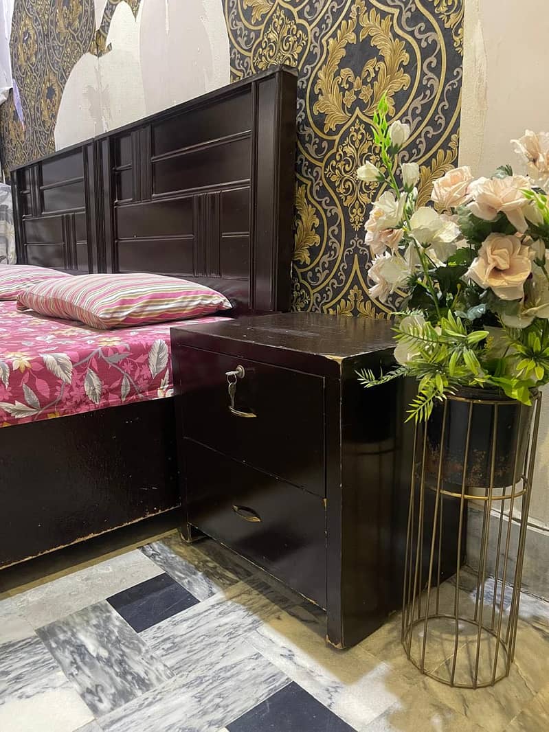 Single bed jora  with side table 2