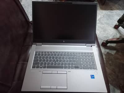 Laptop HP Zbook fury 17 G8