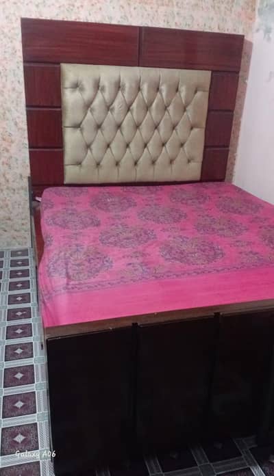 Bed set urgent for sale