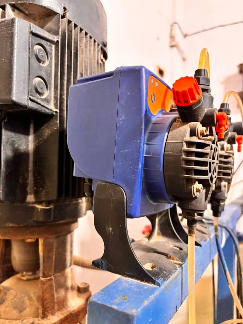 dosing pump 1