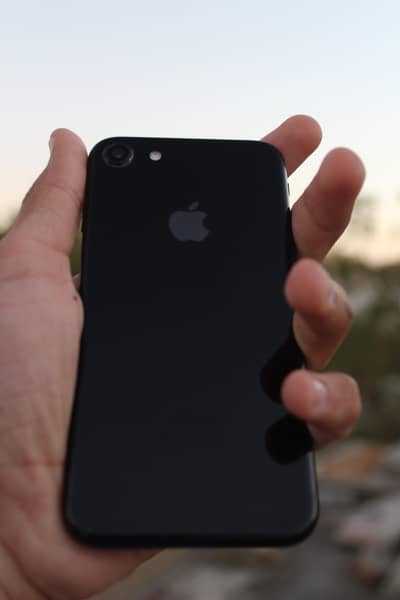 iPhone 7  128GB – Urgent Sale – Good Condition