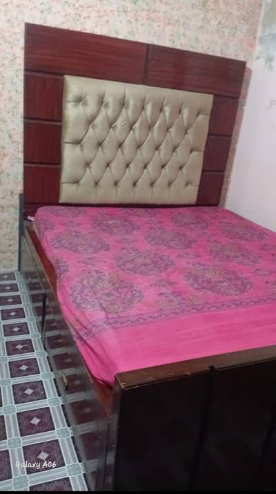 Bed set urgent for sale
