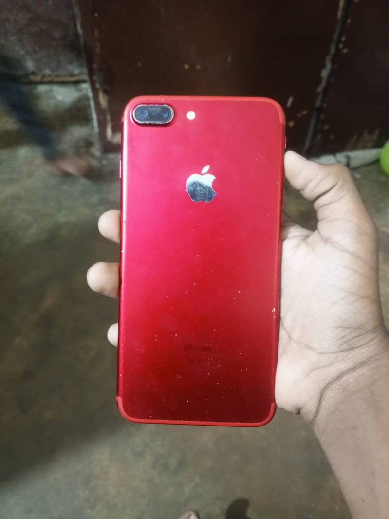 Apple iPhone 7 Plus 2