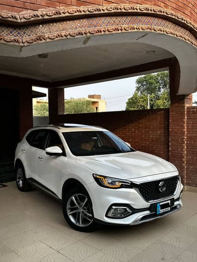 MG HS 2021