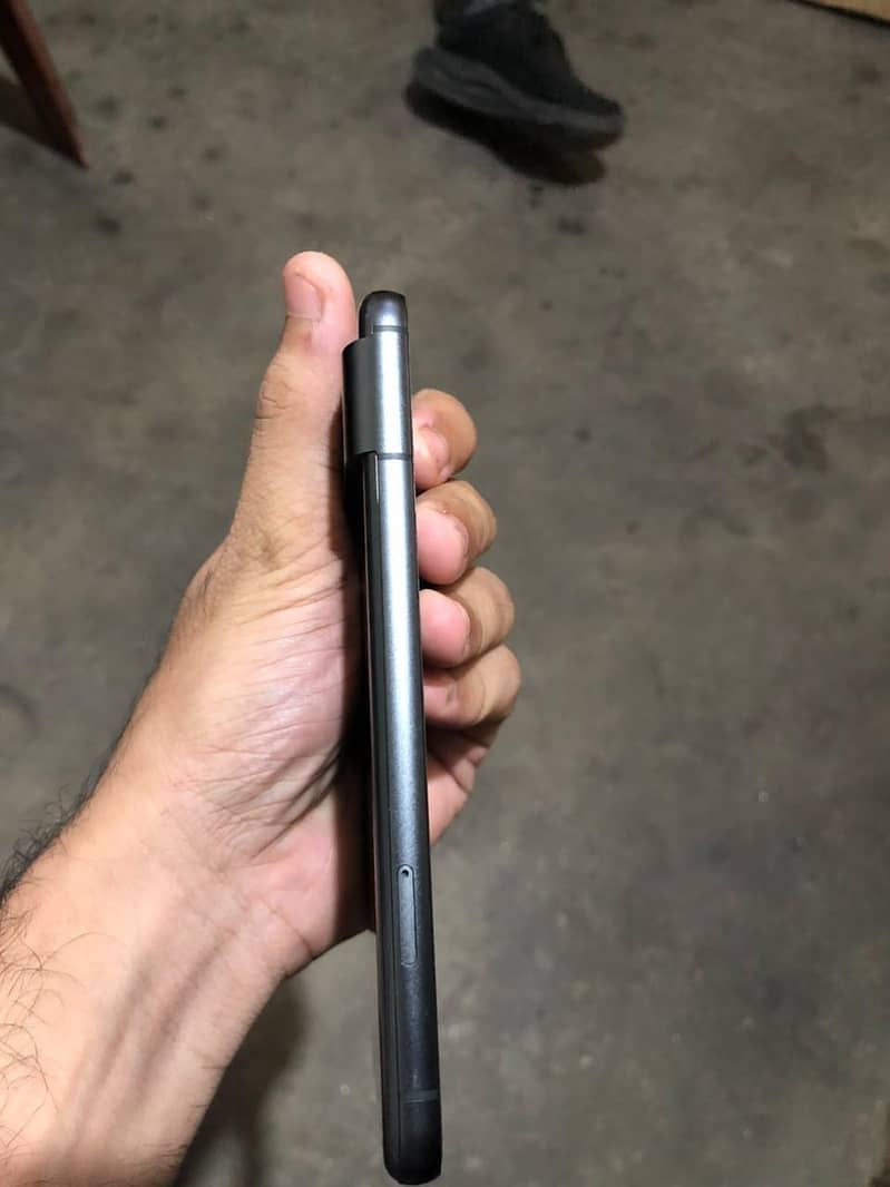 GOOGLE PIXEL 8 2