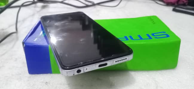 Infinix Smart 8 4gb 64gb