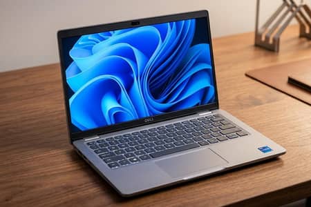 Dell Latitude 5430 Core i5 12th Gen Laptop - 16GB - 256GB SSD - Touch
