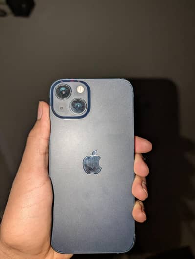 Apple iPhone 13