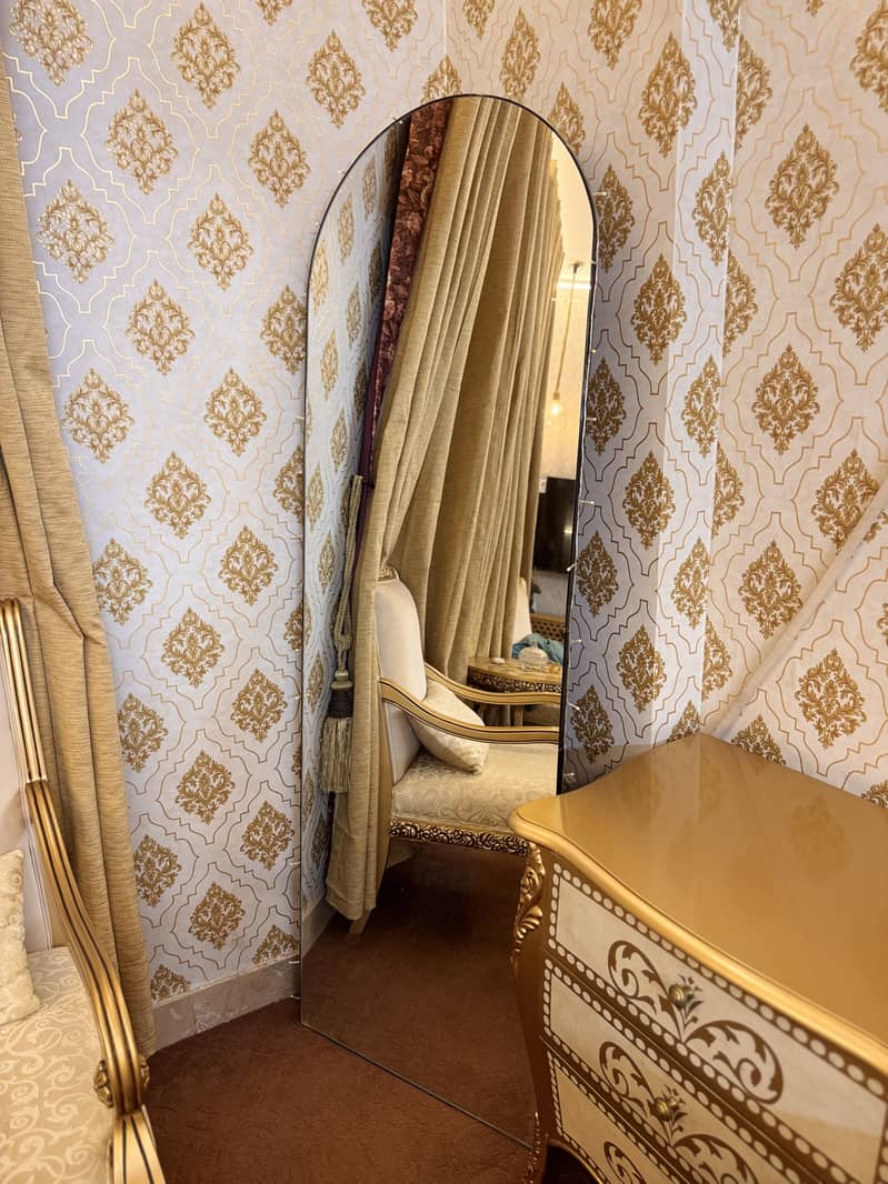 Standing mirror 0