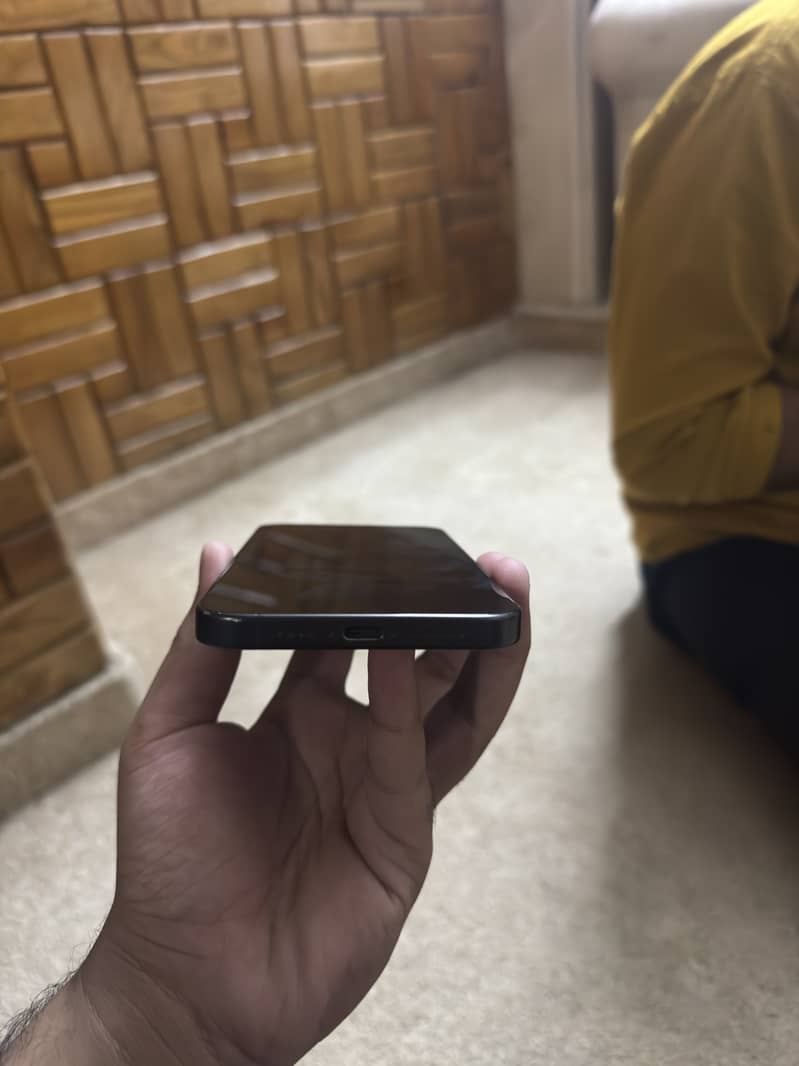 Iphone 15 pro max 1