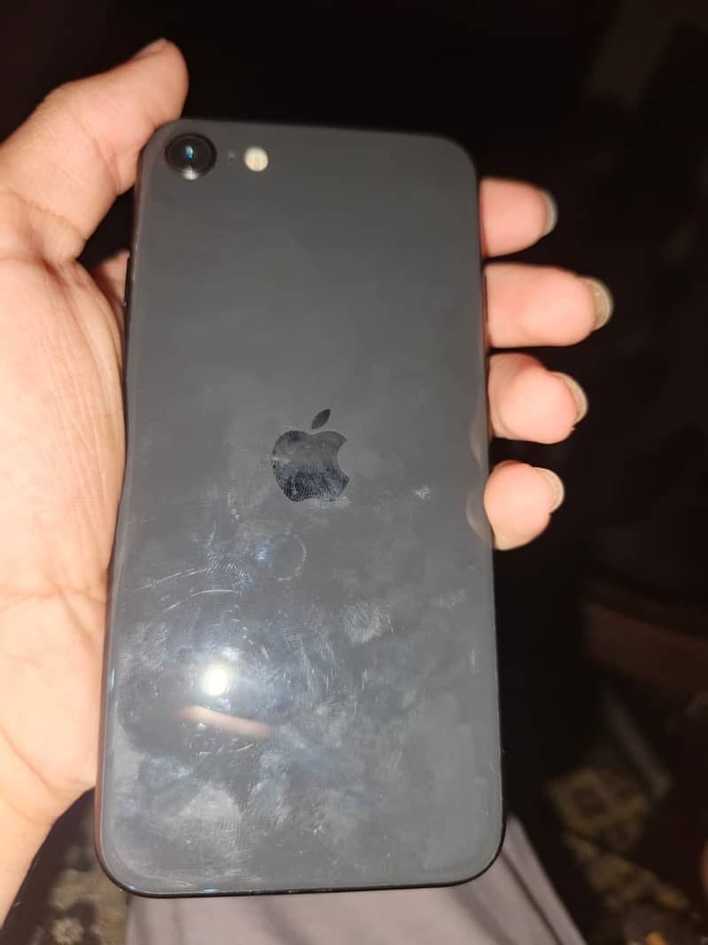 Apple iPhone SE 3