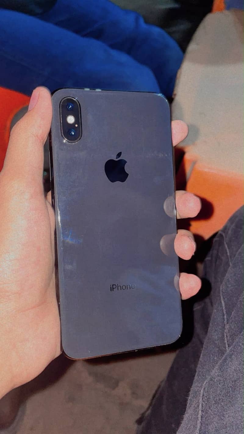 Apple iPhone X 0