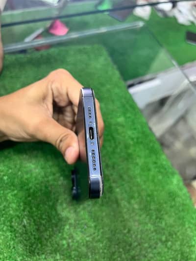 Apple iPhone 15 Pro Max JV LLA MODEL