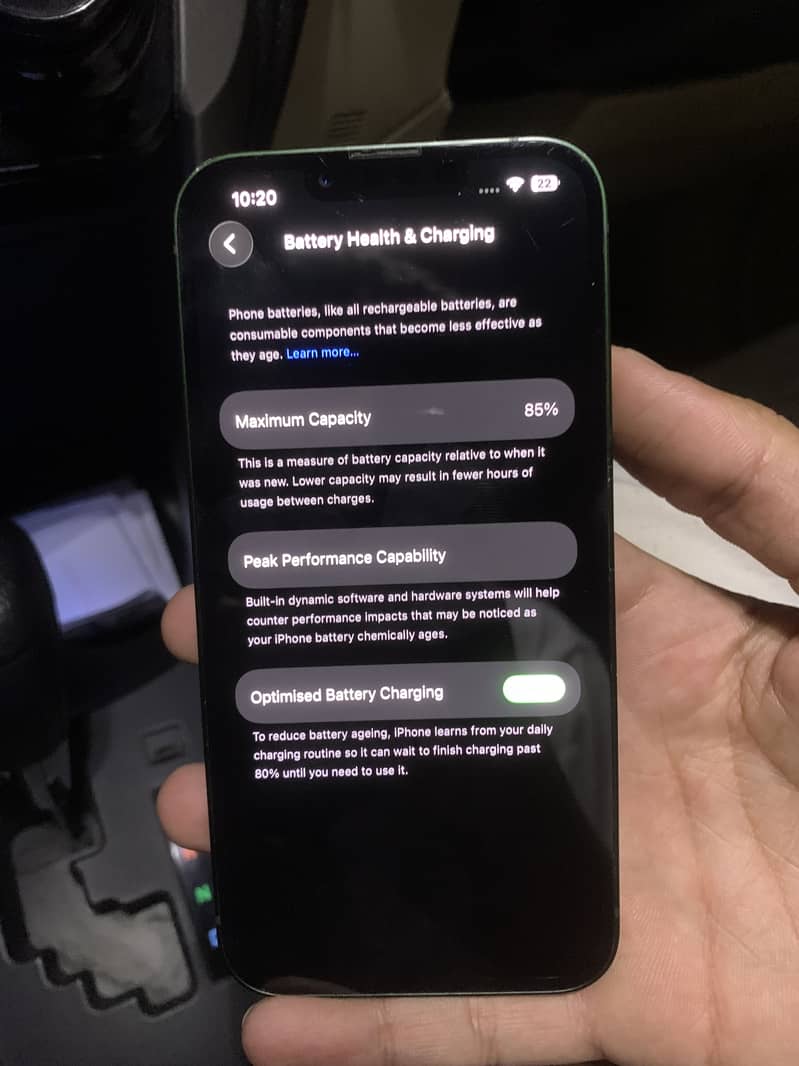 Apple iPhone 13 6