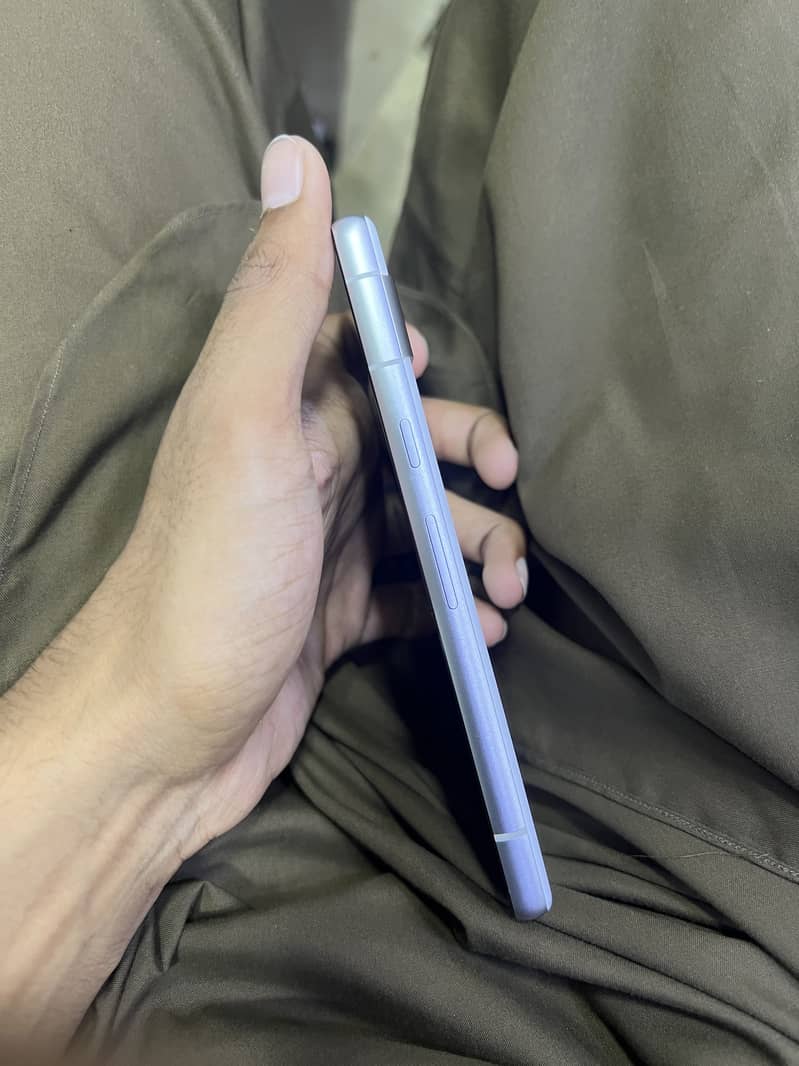 Google Pixel 7a 2