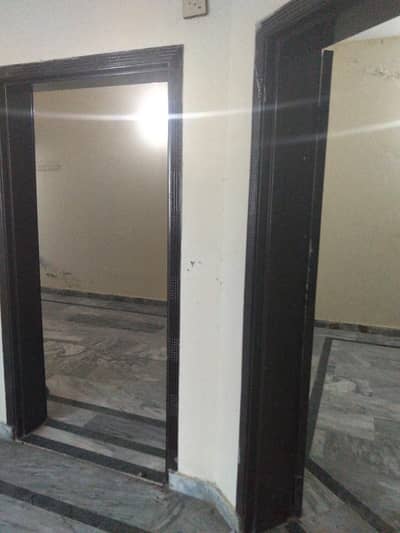 4 Marla 3rd floor with all facilities
