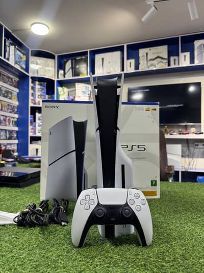PS5 SLIM (2116) LATEST MODEL JUST LIKE NEW