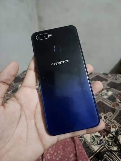 OPPO F9 (4,64) contact 03081257840