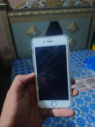 Apple iPhone 6S. 128 GB bettry health 100 exchange 03090279158