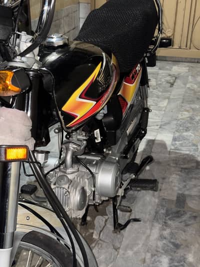 Honda CD 70 2025/26