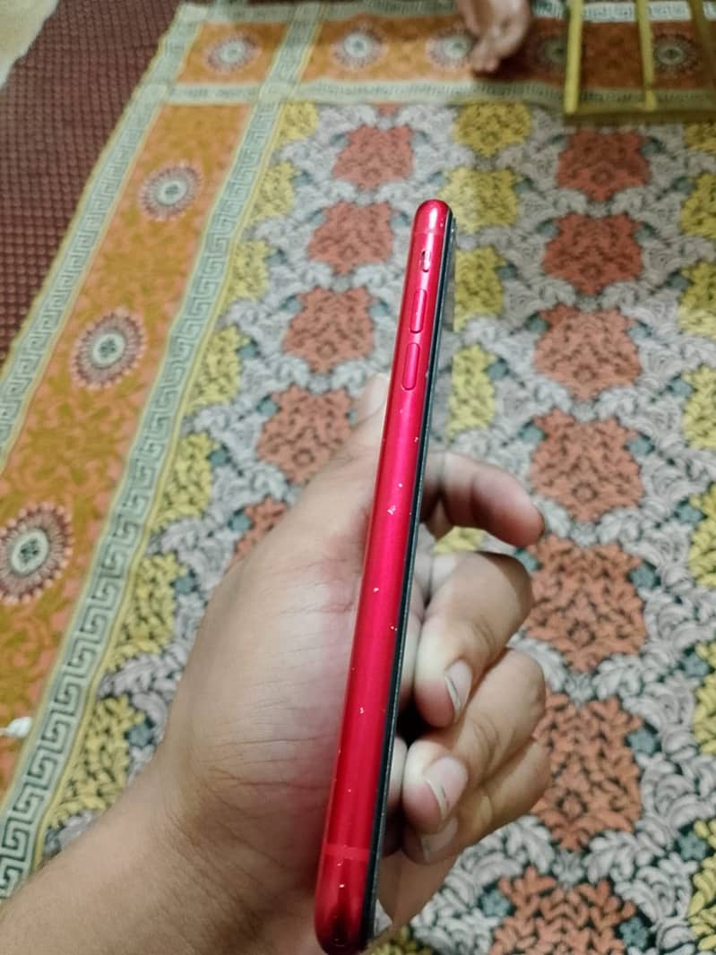 Apple iPhone 11 2
